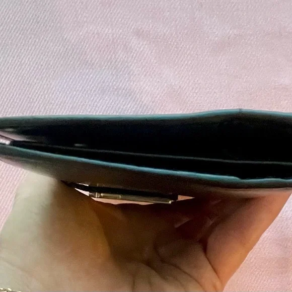 Salvatore Ferragamo Black Leather Women's Wallet - Picture 9 of 13